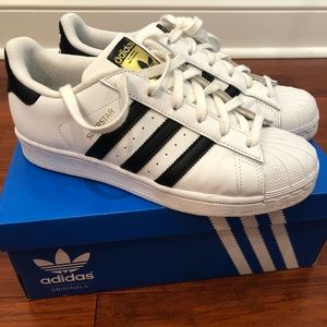 Adidas Superstar